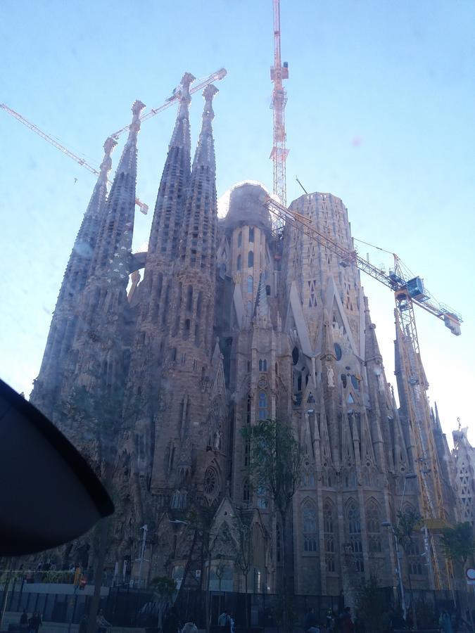 Apartamento Sagrada Familia Барселона Екстер'єр фото